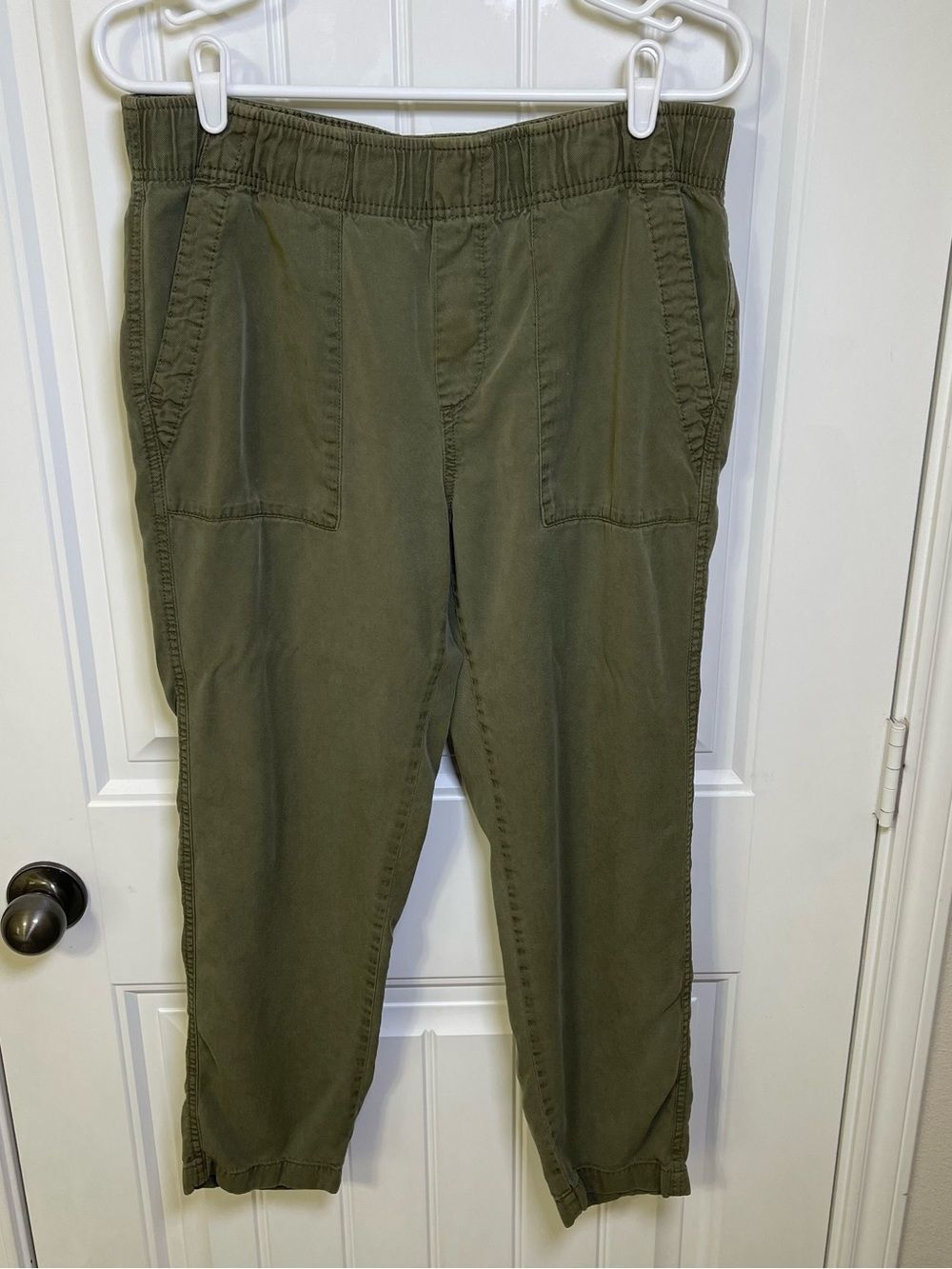 GAP Women’s Small Olive Green Lyocell Elastic Waist Straight Leg Casual Pants
